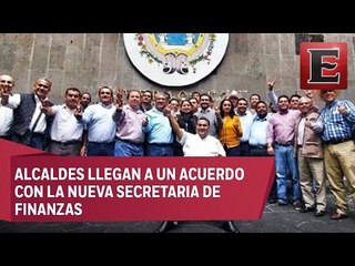 Alcaldes de Veracruz abandonan el Palacio de Gobierno