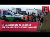Muere una persona al volcar autobús turístico en la México-Puebla