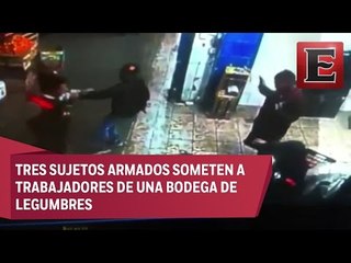 Imágenes de un asalto en los pasillos de la Central de Abastos