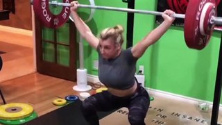 This athlete will leave you in complete awe!! Credit: instagram.com/katevibert/
