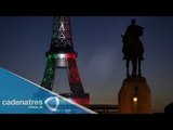Iluminada la Torre Eiffel con los colores de la bandera mexicana