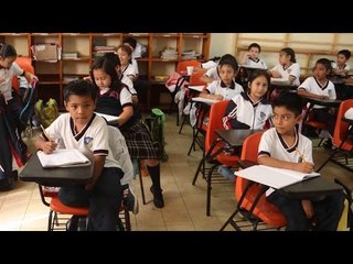 CNTE se enfrenta a SEP e inicia clases en Oaxaca