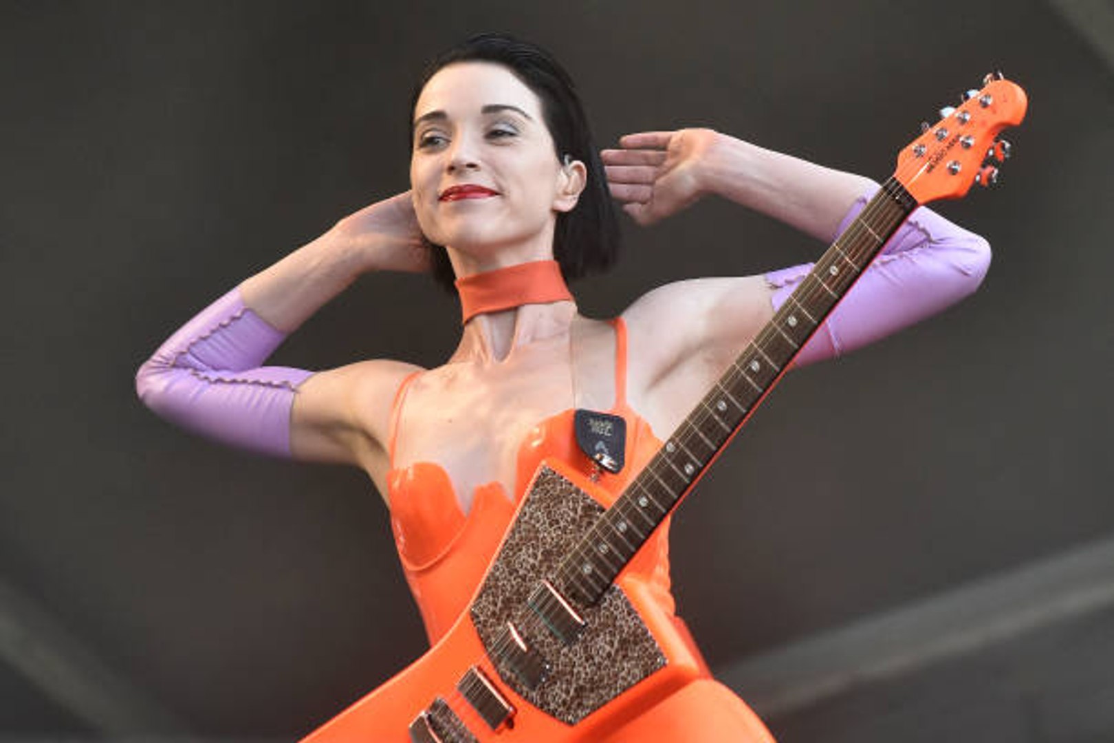 Annie clark naked - St Vincent review.