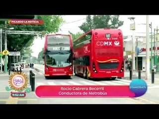 Picando la noticia: ¡Mujer maneja metrobús con gran destreza! | Sale el Sol