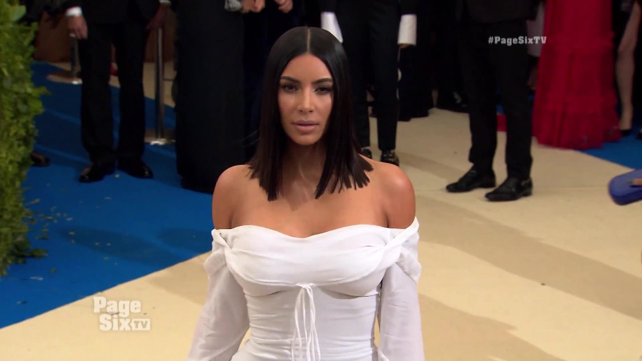 .@EWagmeister and @bevysmith were out and about celebrating @Variety's annual New York issue, and found out which celeb might run for President in 2020! Who do you think it is? Tune in to #PageSixTV for the details!