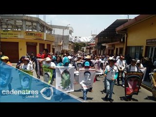 Marchas en Chilpancingo a un año de la masacre en Iguala