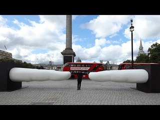 'You', del mexicano José Rivelino, conquista Londres