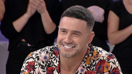 Zone e Lire/ Arian Çani surprizon live Robert Berishen, i sjell ne studio Tunen