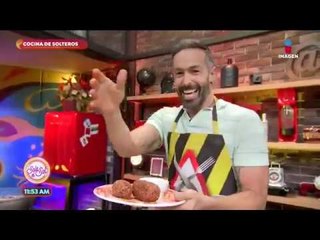 Cocina de solteros: ¡Preparamos palitos de carne! | Sale el Sol