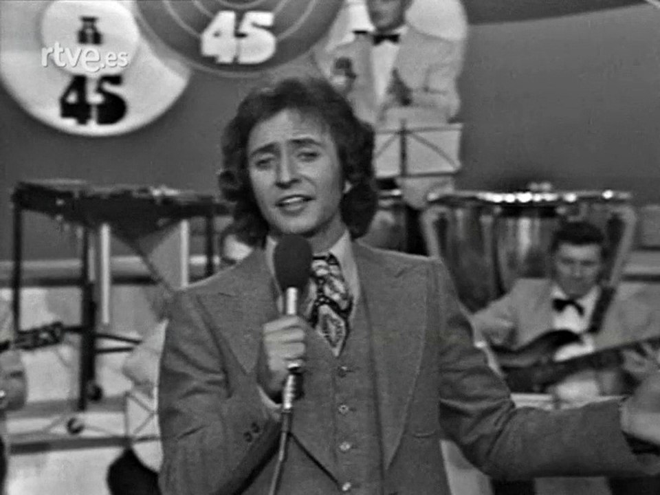 Daniel Velazquez - Palabras, solo palabras