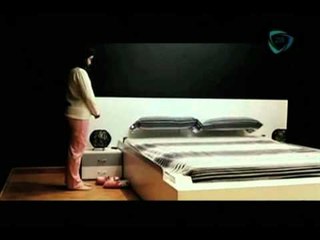 La sobremesa. Cama se tiende sola en 50 segundos