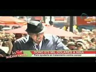 La Sobremesa. Charly Sheen dona 475 mil dólares a una niña en su lucha contra el cáncer