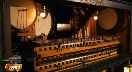 Mysteries at the Museum S12 - Ep01 Miracle on the Hudson; For the Love... HD Watch