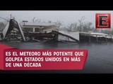 Huracán Harvey se adentra en Texas y amenaza con inundaciones