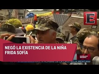 Almirante Ángel Enrique Sarmie informa del rescate en el Colegio Rébsamen