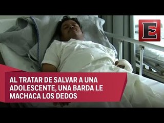 Maestro en Ecatepec pierde dedos por ayudar a alumna durante sismo