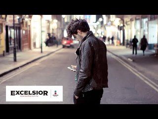 Esta es la primera ciudad que impone multa por usar el celular mientras caminas