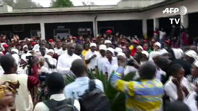 Vencedores do Nobel da Paz dedicam prêmio às mulheres