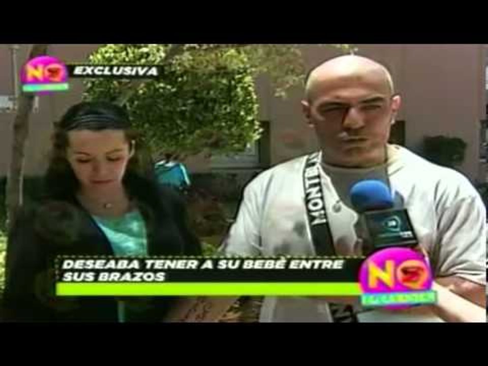 Juan Carlos Casasola presentan a su bebé recién nacido / Juan Carlos presented her newborn baby