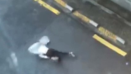 정전·침수되고 신호등 쓰러져...곳곳 피해 / YTN