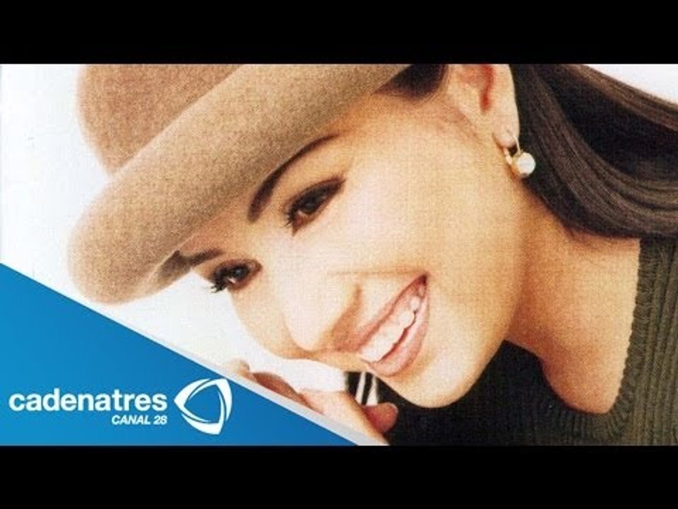 Ana Gabriel se presenta en el palenque de Guadalajara con gran éxito
