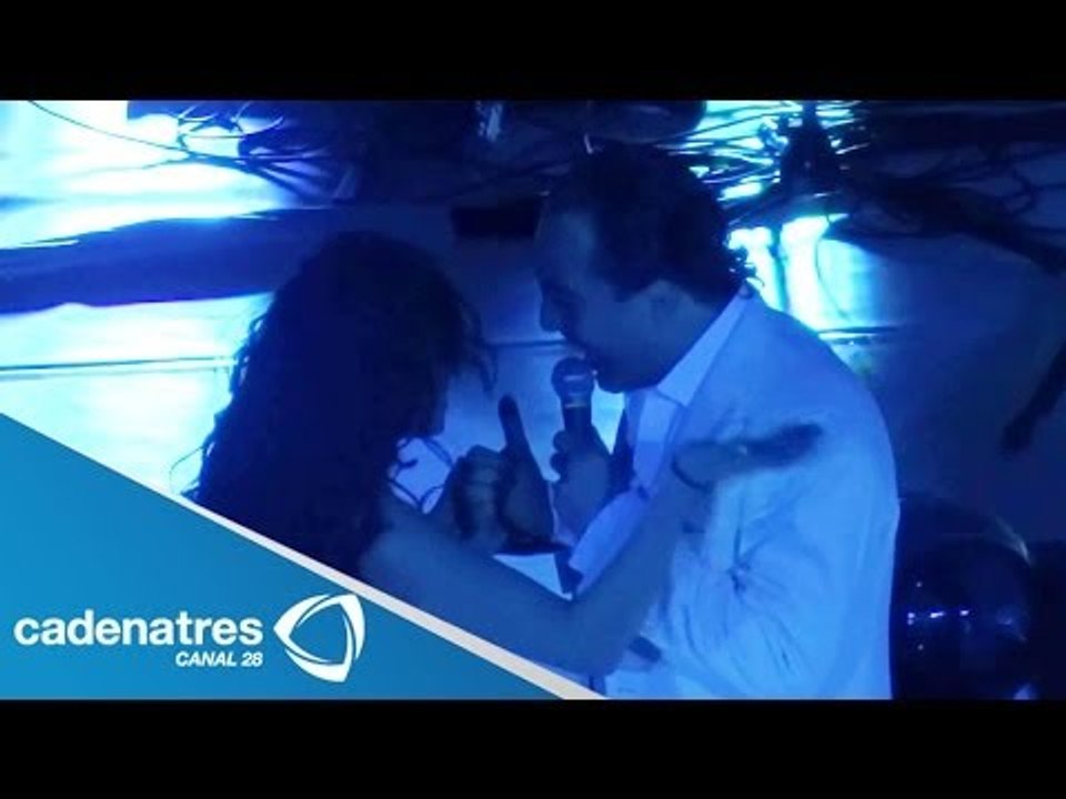 Cristian Castro tiene problemas en Argentina por estar de ojo alegre / Cristian Castro's problems