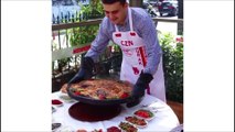 Kofta, grillades et produits frais pour le chef turc Burak Chef turc Burak Ozdemir