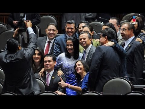 Los cursos millonarios de los diputados | Noticias con Francisco Zea