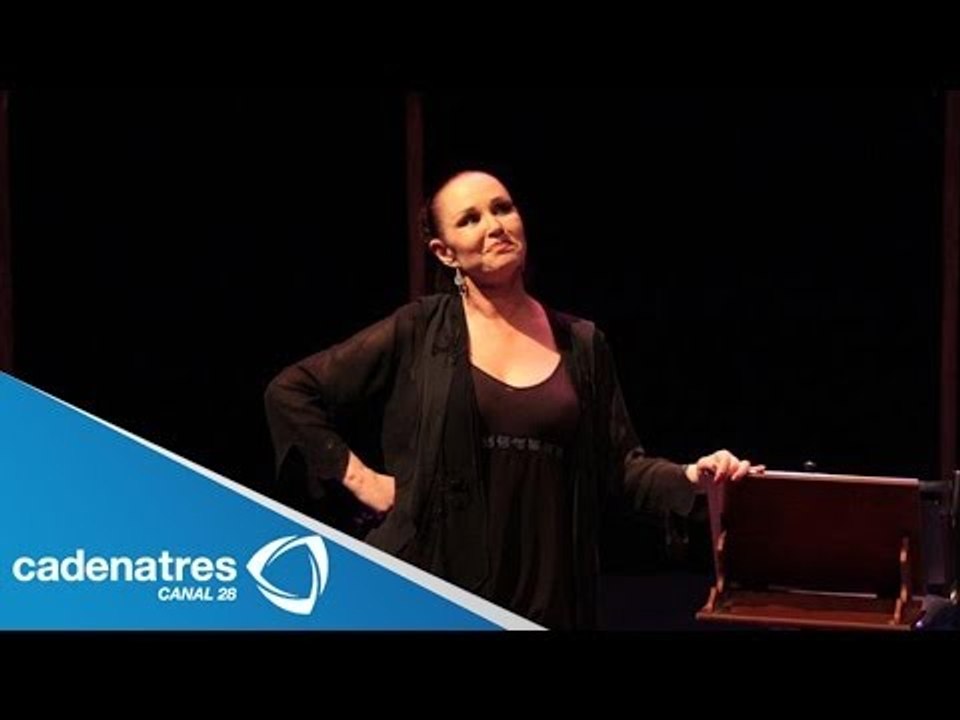 Realizan misa en memoria del fallecimiento de Alma Muriel / Alma Muriel death