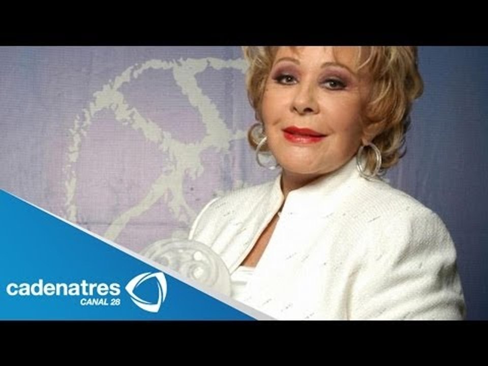Silvia Pinal recibe homenaje en el Festival Internacional de Teatro Héctor Azar