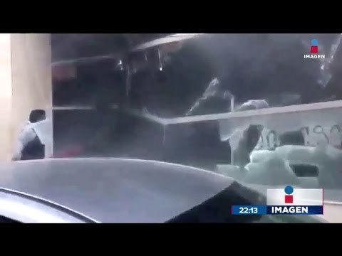 Presuntos normalistas vandalizaron estas oficinas | Noticias con Ciro Gómez Leyva