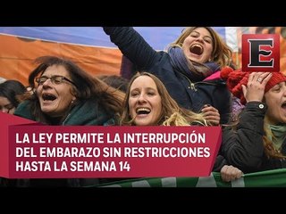 Parlamento argentino aprueba el aborto legal en prologada sesión