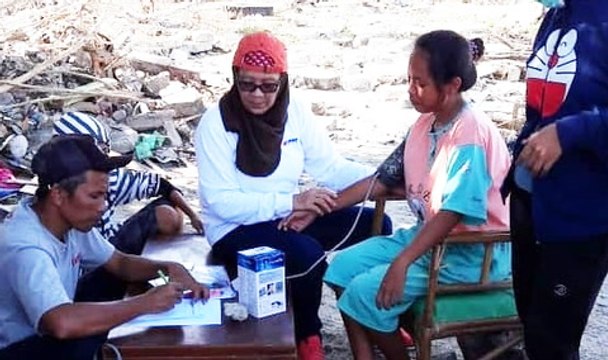 Mercy M’sia trying to set up field hospital for Indonesian quake victims