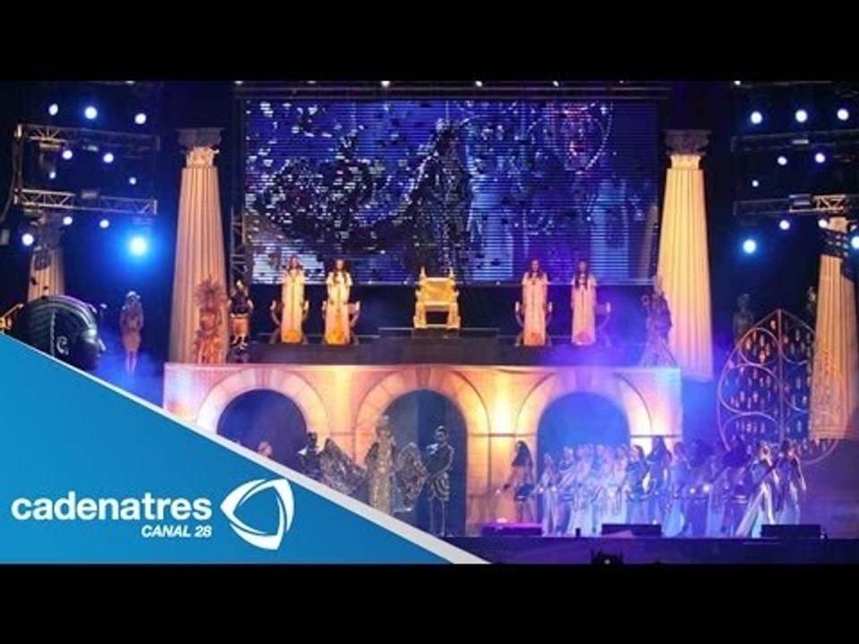 Yuri inaugura el Carnaval de Mérida / Yuri opens the Carnival Merida