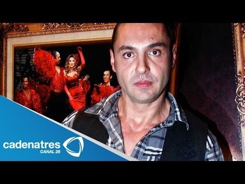 Latin Lover sufre de dolores musculares / Latin Lover suffer from muscle aches