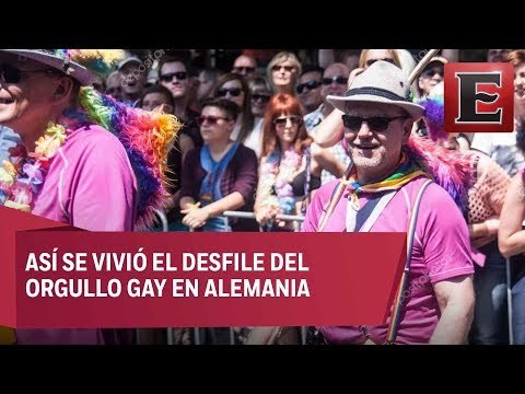 Multitudinario desfile de orgullo lésbico-gay en Alemania