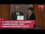 Entregan constancia de mayoría de votos a López Obrador