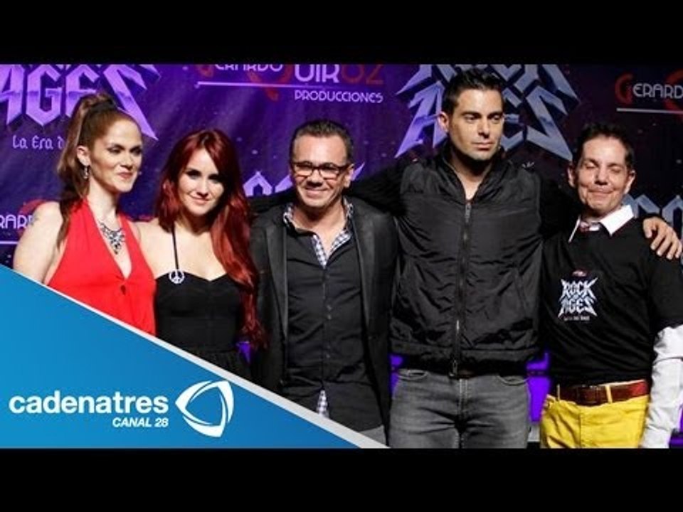 Ernesto D'alessio posará semidesnudo en obra de teatro