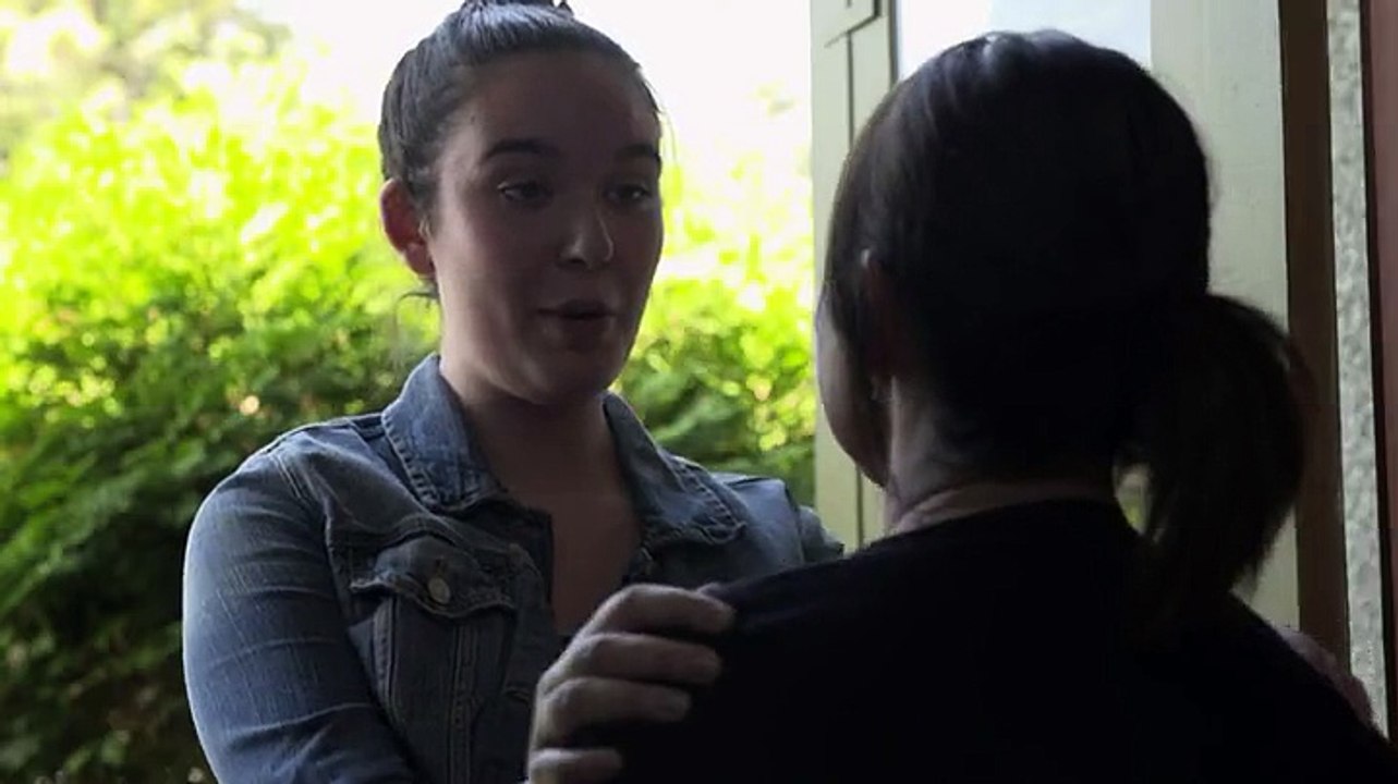 In Plain Sight E10 Circle of Distrust