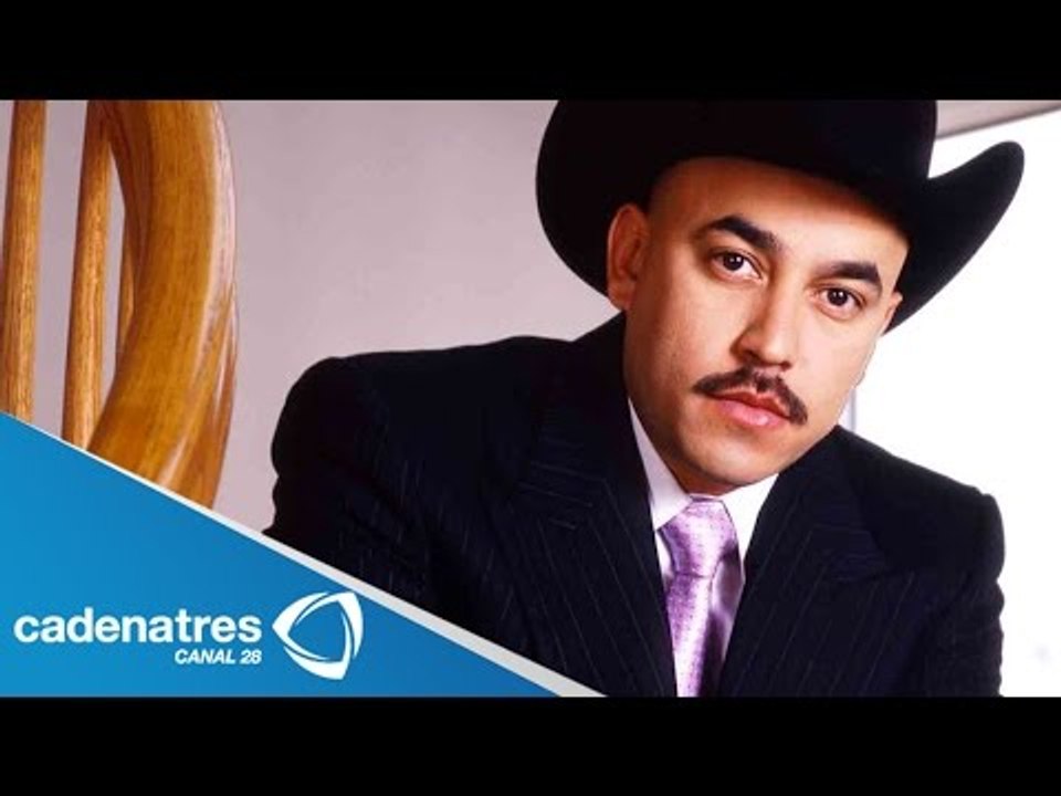 Lupillo Rivera niega que su mamá tenga cáncer / Lupillo Rivera denies that his mom has cancer