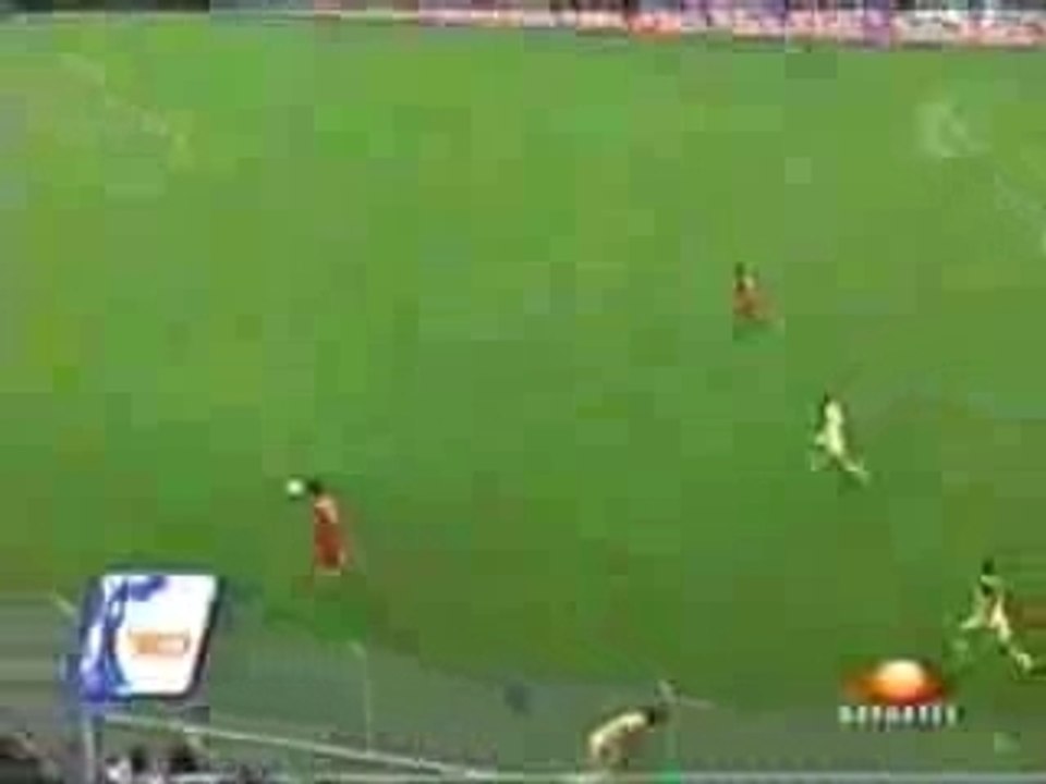 foot: l'un des meilleurs buts de tout les temps