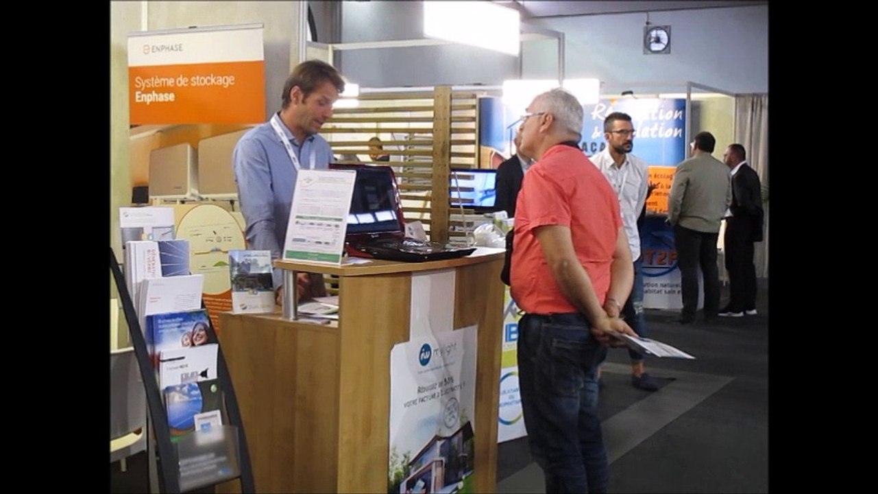 Salon Ecohabitat à Viviers (Ardèche) : le solaire connaît toujours le même succès