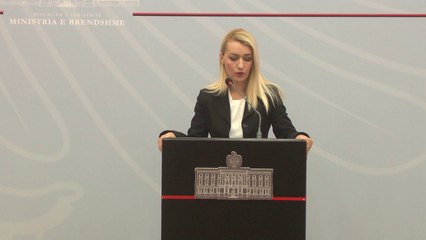 Ora News - Incident në furgonin me nxënës në Dibër, një i ndaluar, priten detaje nga policia