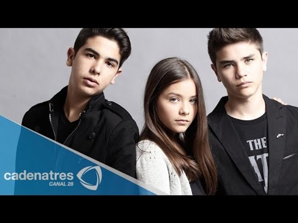 ¿Cómo combina los Vazquez Sounds su carrera artística con su vida personal?