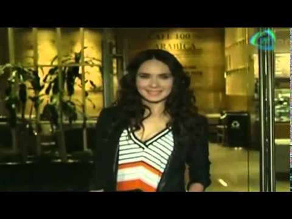 Gabriel Soto planea vacaciones con sus hijas