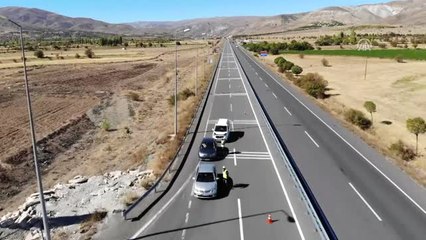 Sürücüler Trafik Kurallarını "Yaşam Tüneli"Nde Öğreniyor
