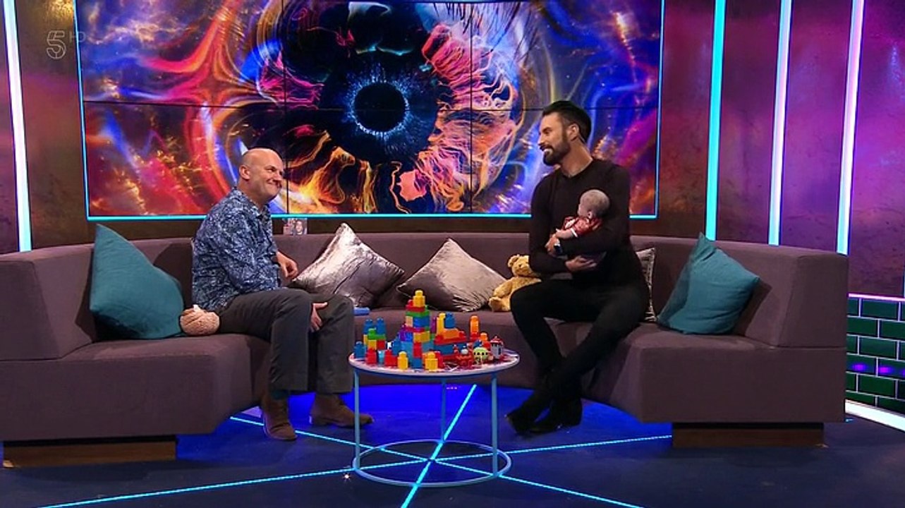Big Brothers Bit On The Side S17E15
