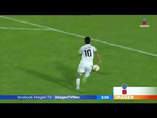 Jugador paraguayo se fractura en pleno partido | Noticias con Francisco Zea