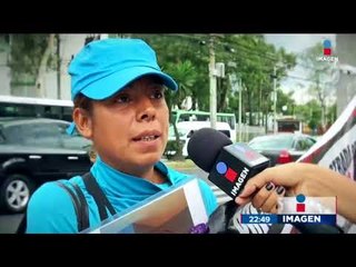 La madre de la chica robada en Acapulco sigue 'boteando' para el rescate | Noticias con Ciro