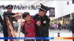 Mariachis de la policía federal sorprenden a centro comercial | Noticias con Francisco Zea